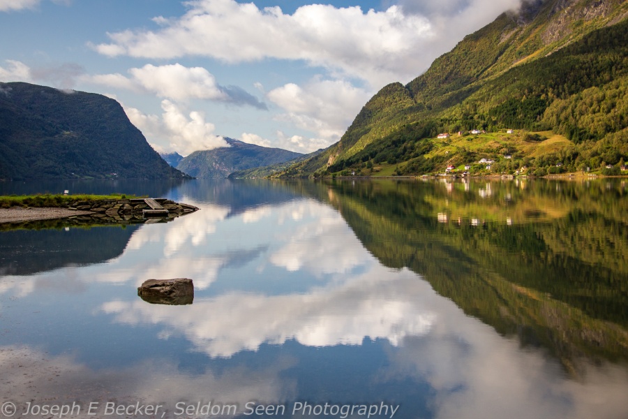 Fjord Mirror